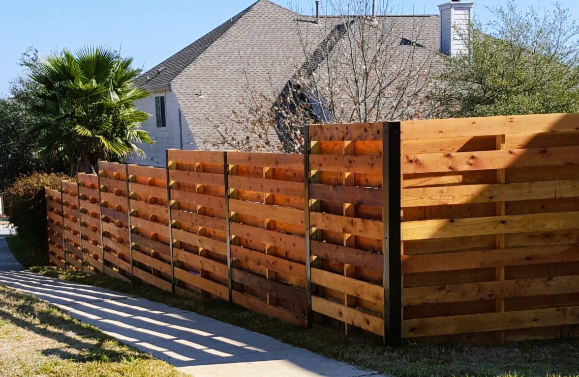 Durable modern wood fence built to last in Sanford, FL