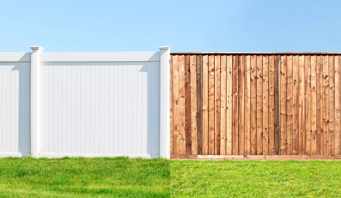 Comparison of wood and vinyl fence materials in Sanford, FL